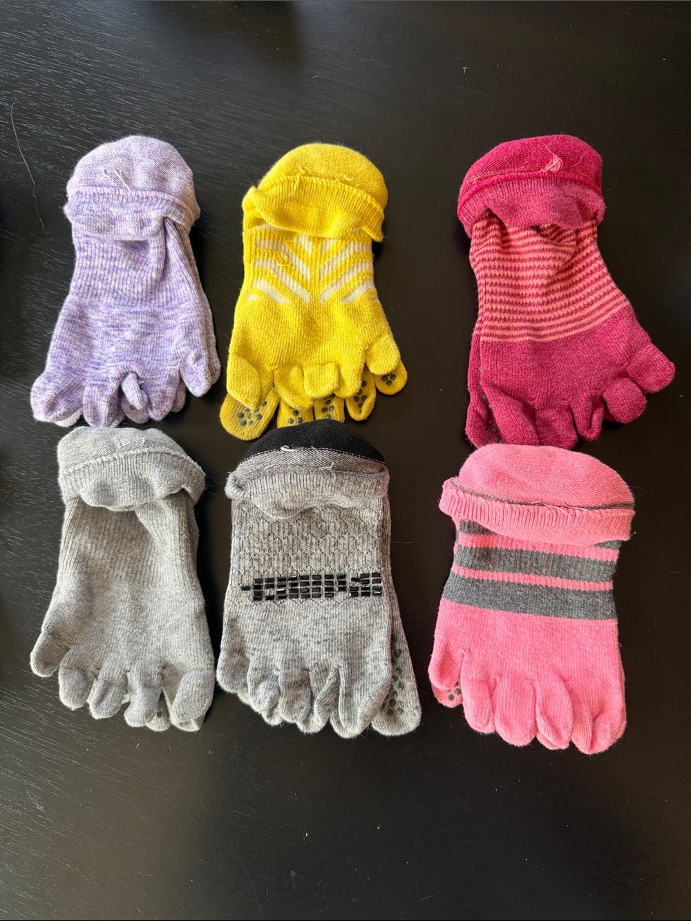 Five-Toe Grip Socks Pack - Multicolor - Picture 2 of 3